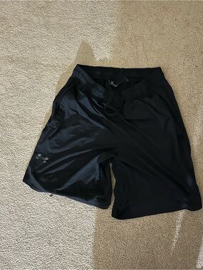 Black Athletic Under Armour shorts with Small Logo